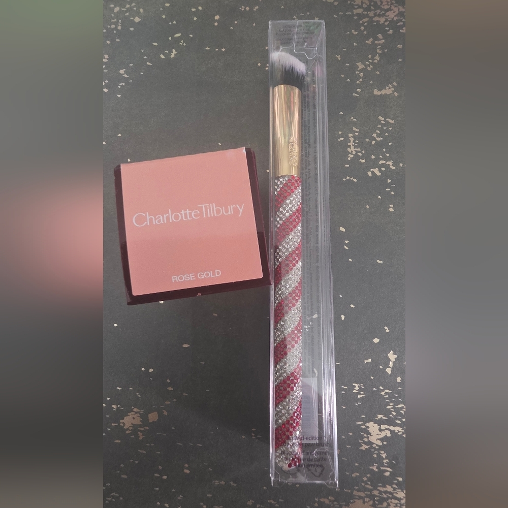 Charlotte Tilbury cream eyeshadow * Rose Gold + Tarte holiday edition brush. NWT